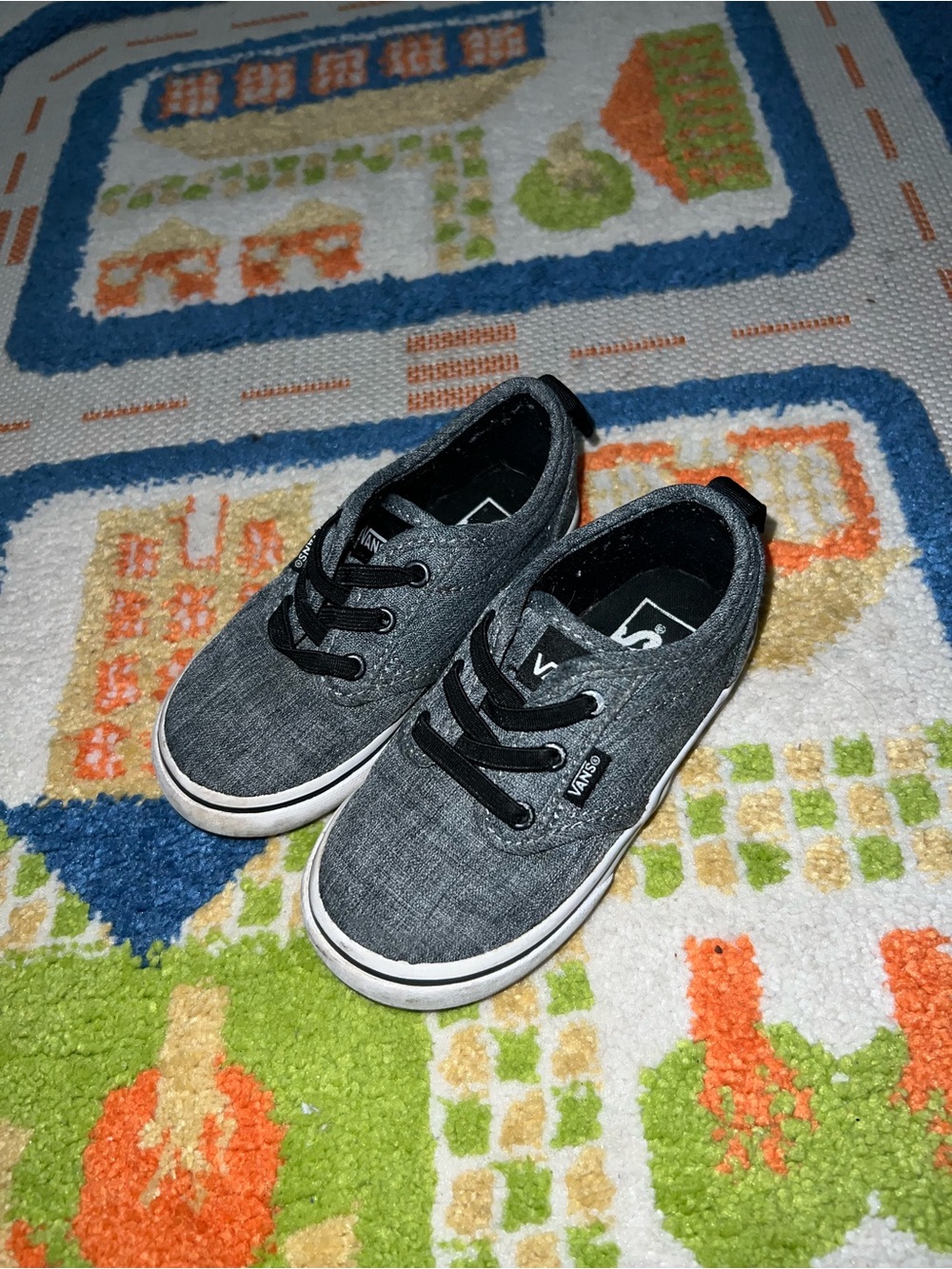 Vans Kids Gray Canvas Low-Top Sneakers